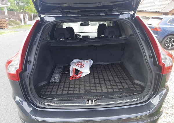 Volvo XC 60 cena 57800 przebieg: 222000, rok produkcji 2014 z Lubań małe 254